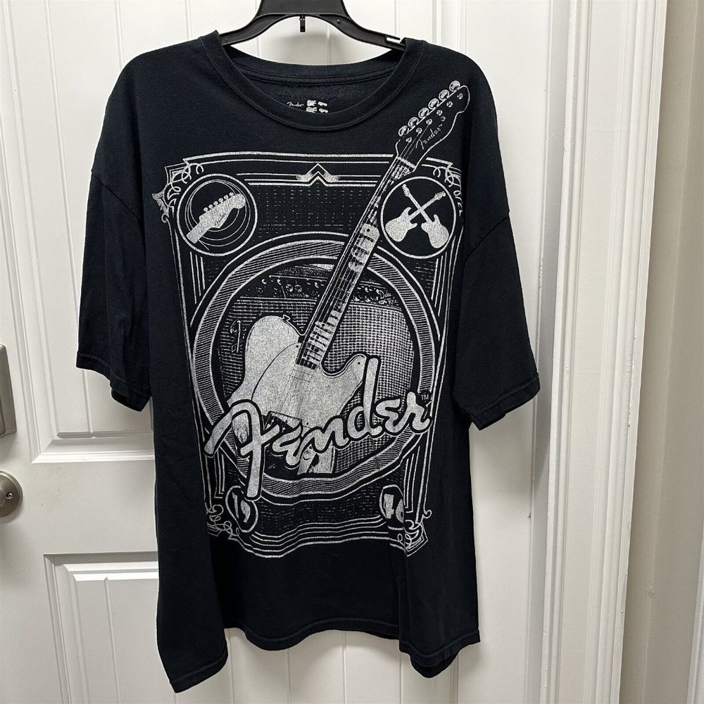 Fender Guitar T Shirt Large Guitar 1946 Graphic Size 2XB